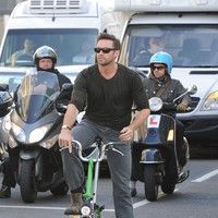 Hugh Jackman leaves the Radio 1 studios Photos | Picture 75430